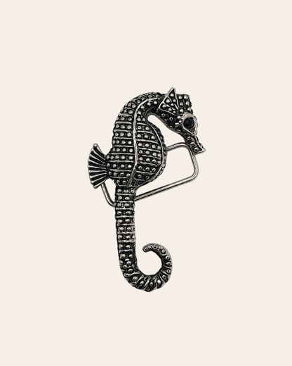 Bee Buckle